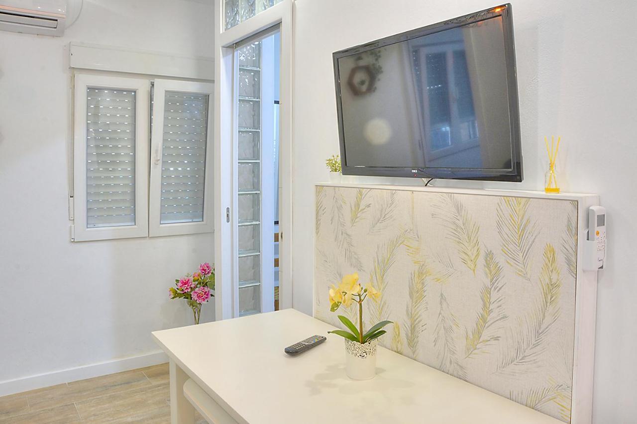 Family Apartment In Triana Sevilla Exteriér fotografie